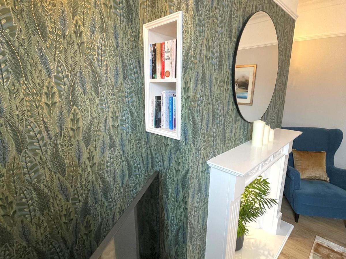 Pass The Keys Beautifully Presented 3Br Luxury Apartment カークーブリー エクステリア 写真